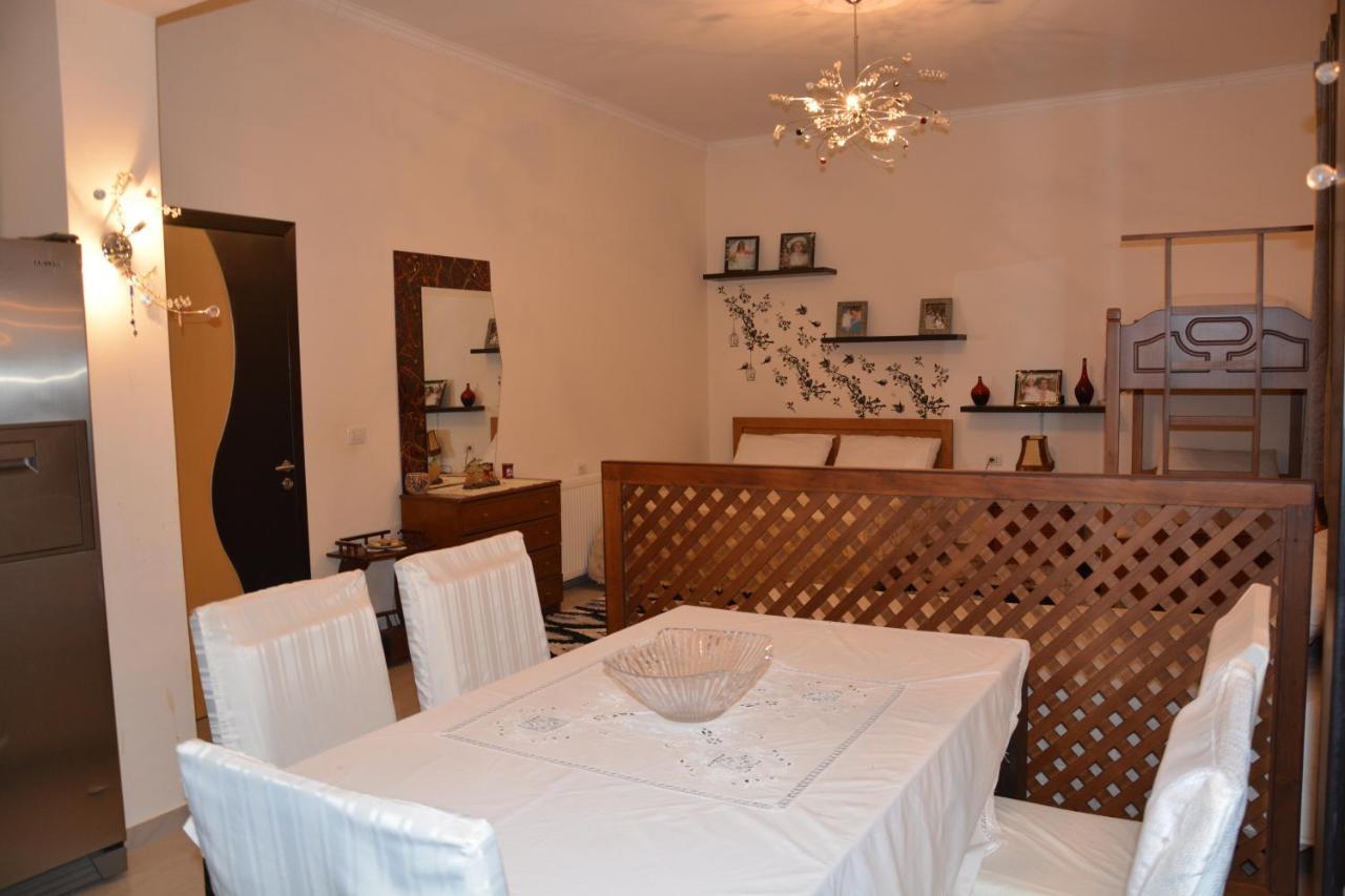 Guest House Memushi Gjirokaster Exterior photo