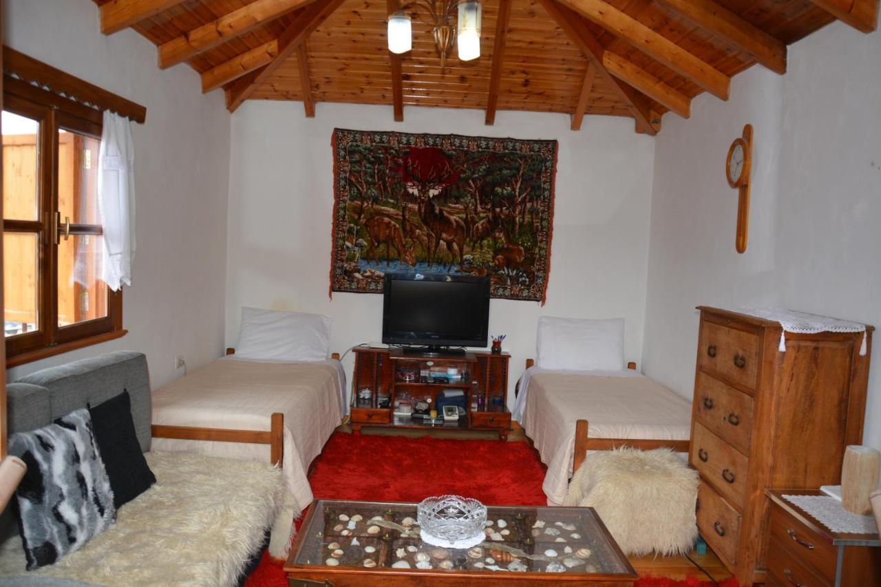 Guest House Memushi Gjirokaster Exterior photo