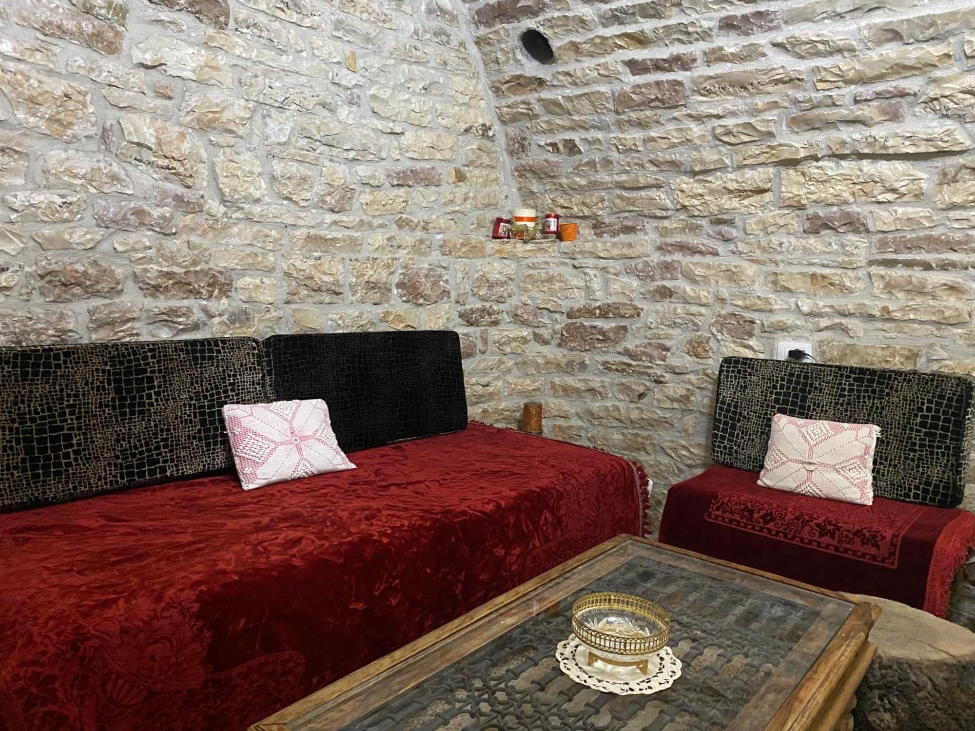 Guest House Memushi Gjirokaster Exterior photo