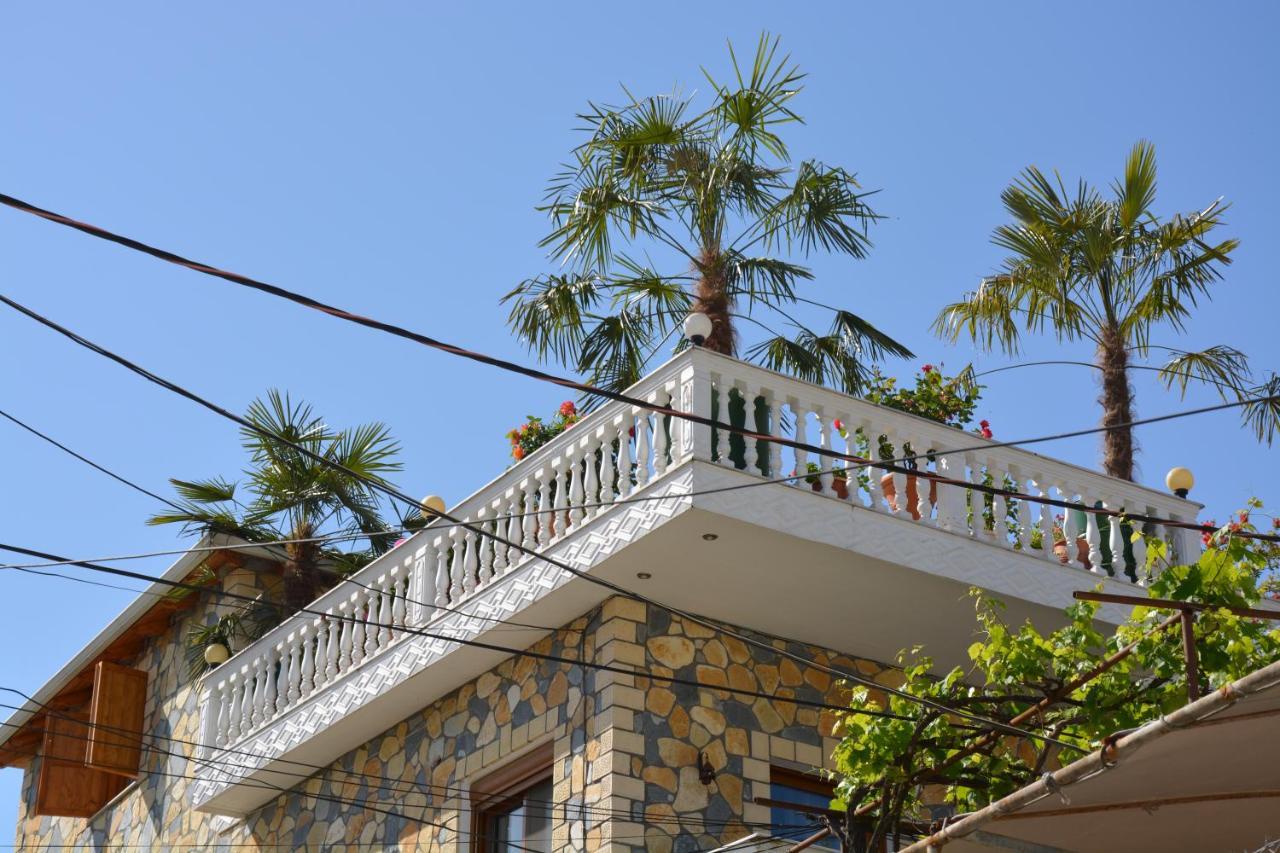 Guest House Memushi Gjirokaster Exterior photo